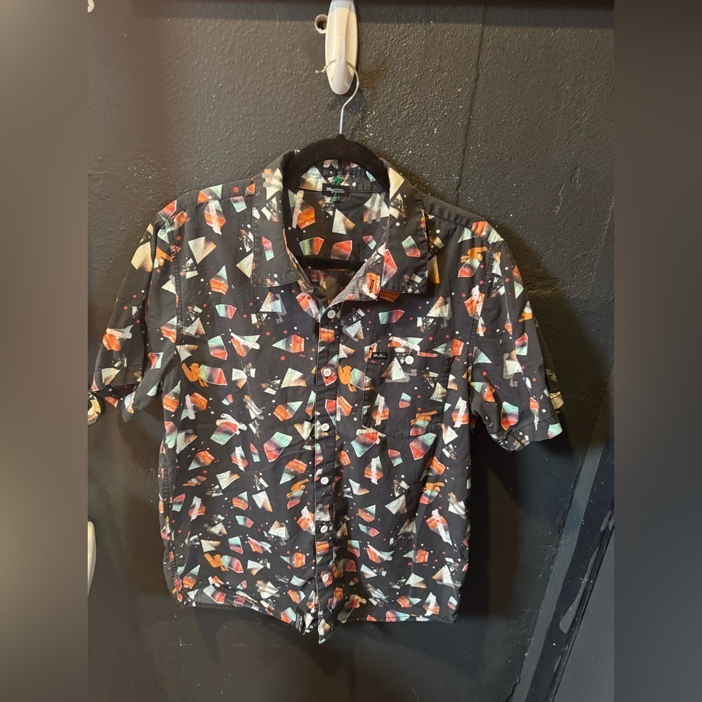 Men’s LRG Colorful Geometric Print Button Up Shirt Size Large